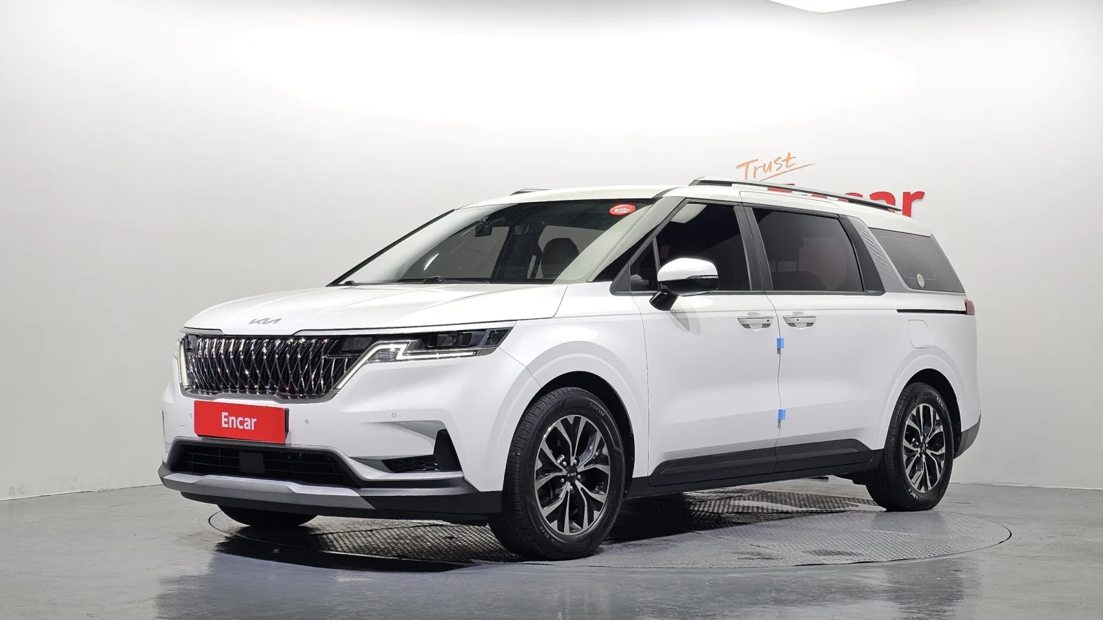 2023 Kia Carnival
