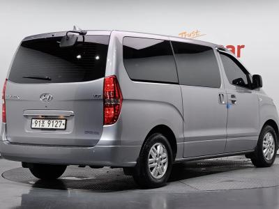 2021 Hyundai Starex