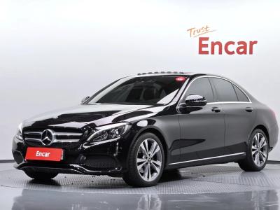 2018 Mercedes-Benz C-Class