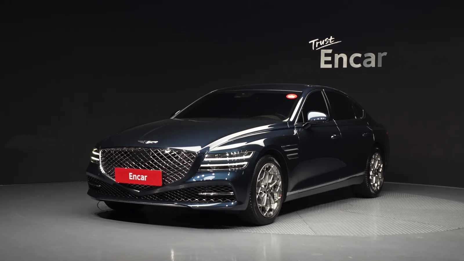 2023 Genesis G80