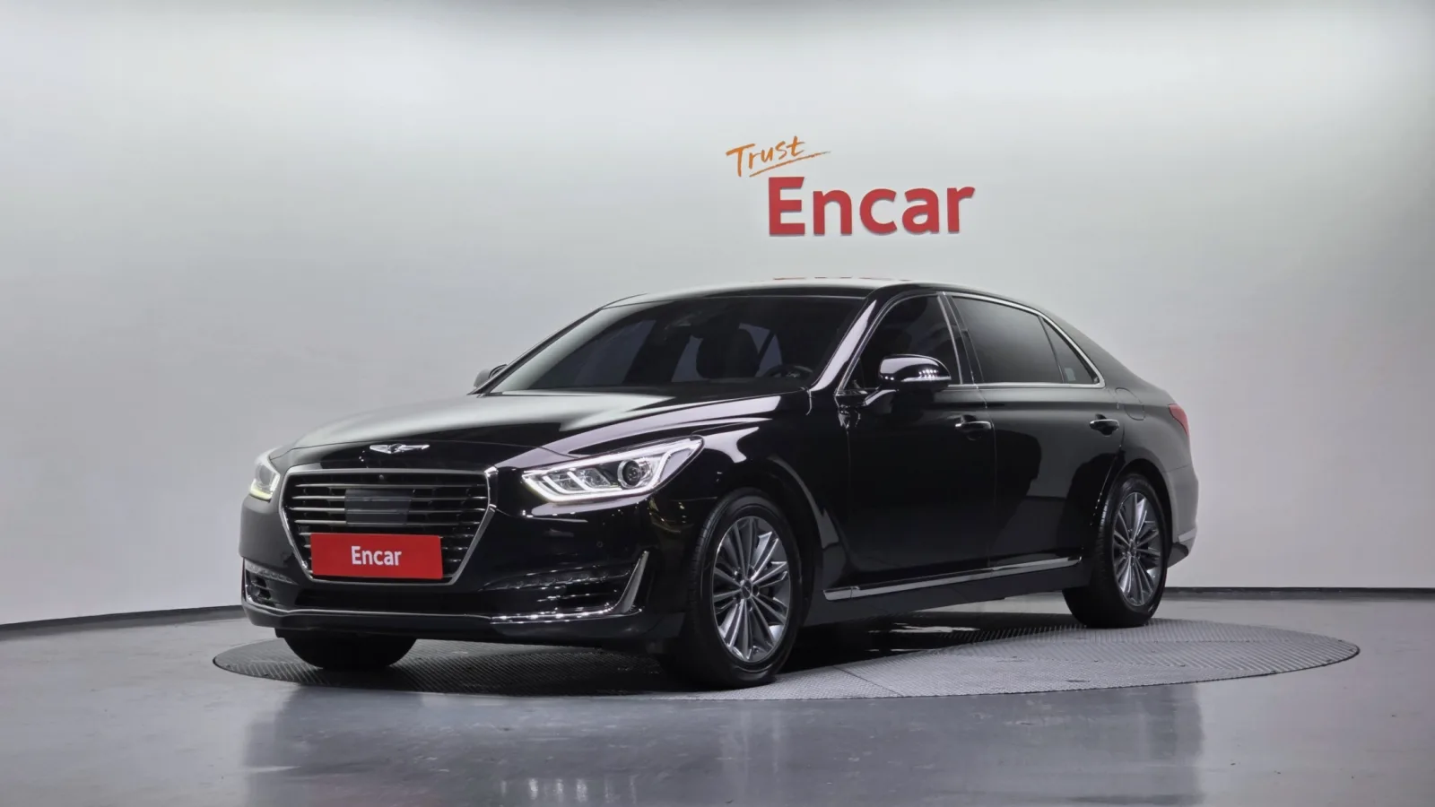 2016 Genesis EQ900