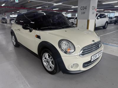 2013 MINI Cooper