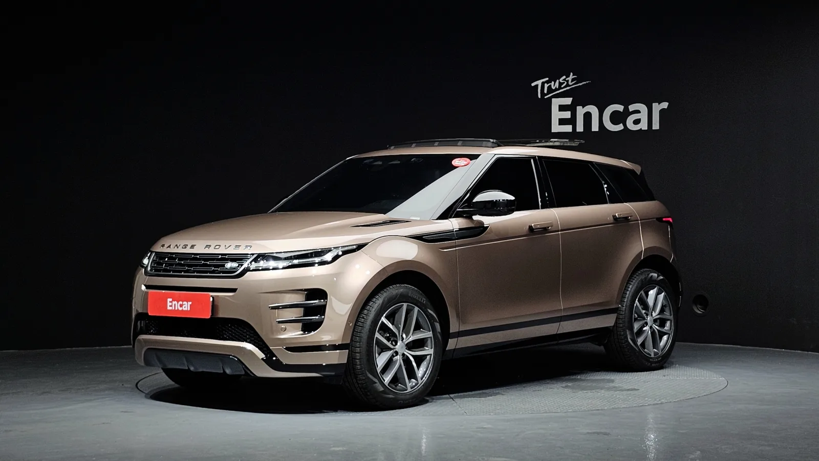 2026 Land Rover Range Rover Evoque