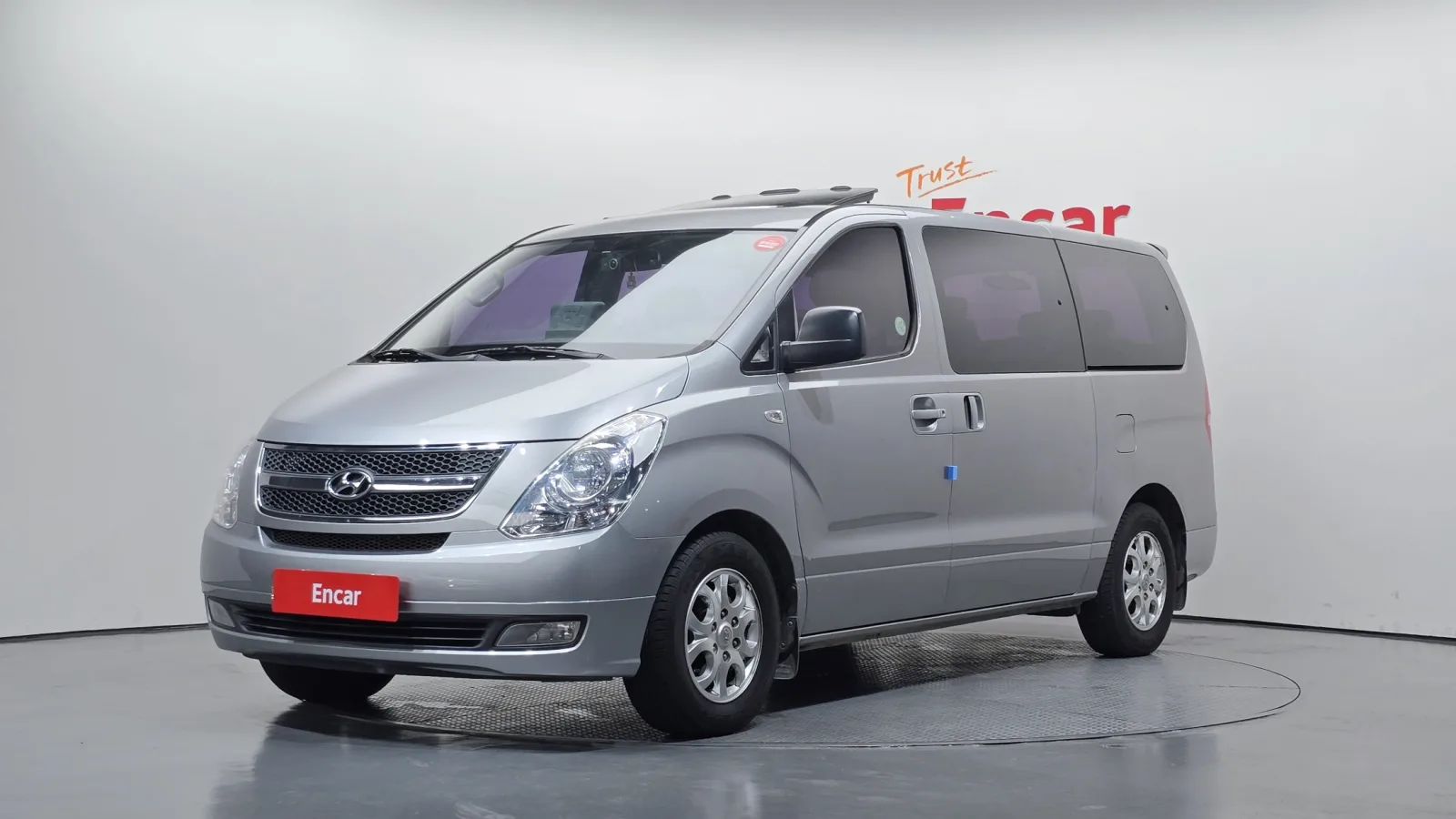 2012 Hyundai Starex