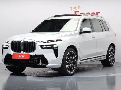 2025 BMW X7