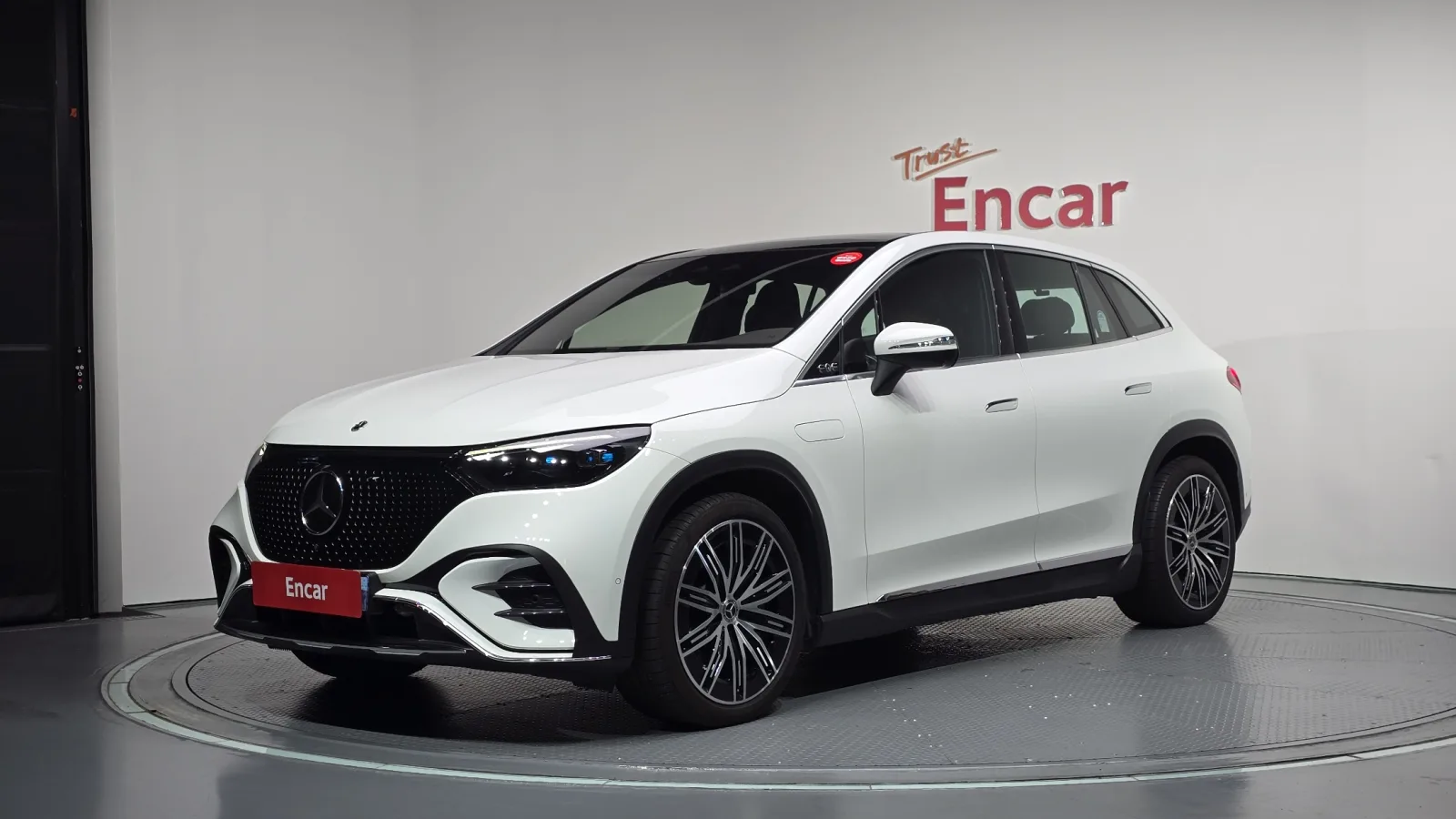 2025 Mercedes-Benz EQE