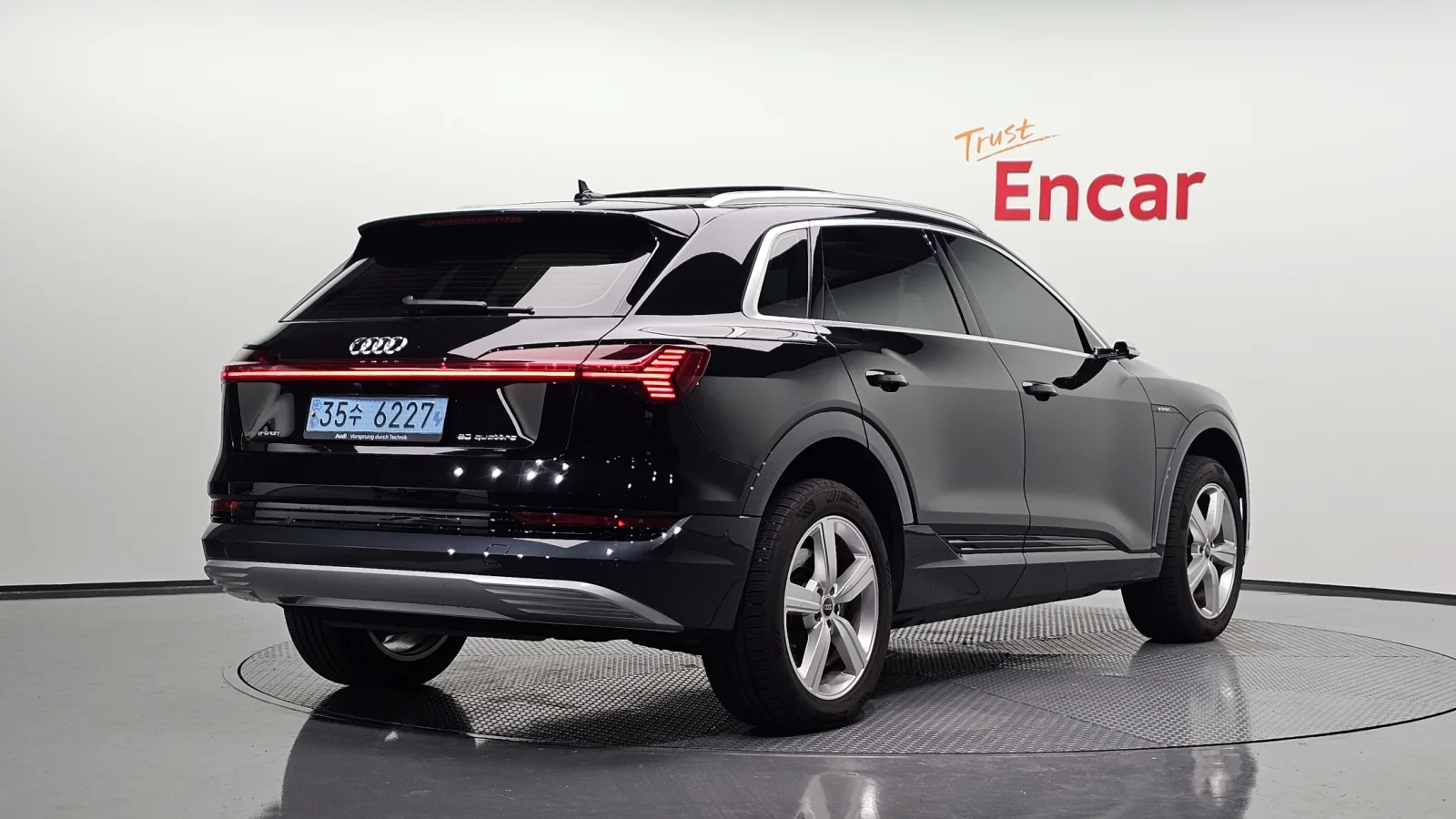 2021 Audi e-tron