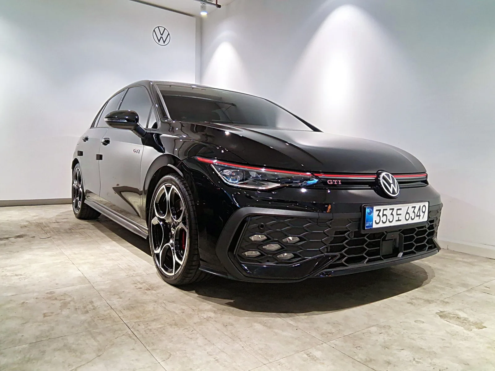 2025 Volkswagen Golf