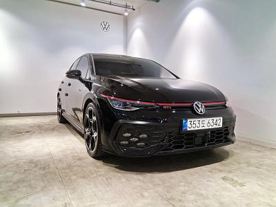 2025 Volkswagen Golf