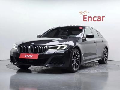 2022 BMW 5-Series