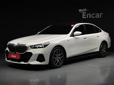 2025 BMW 5-Series