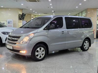 2016 Hyundai Starex
