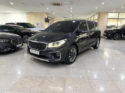 2019 Kia Carnival