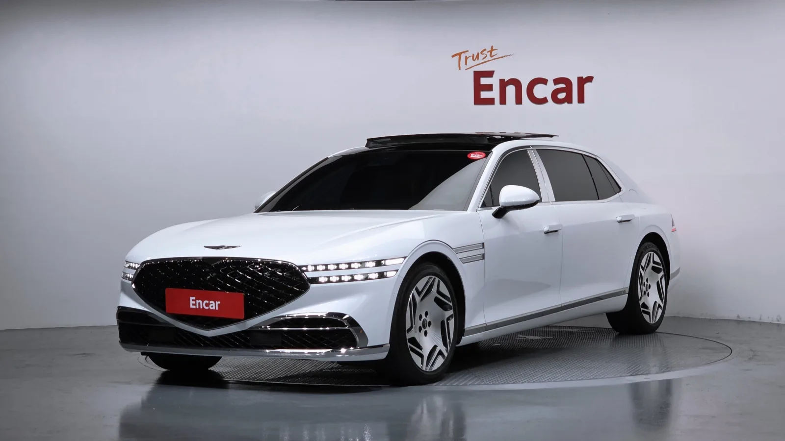 2022 Genesis G90