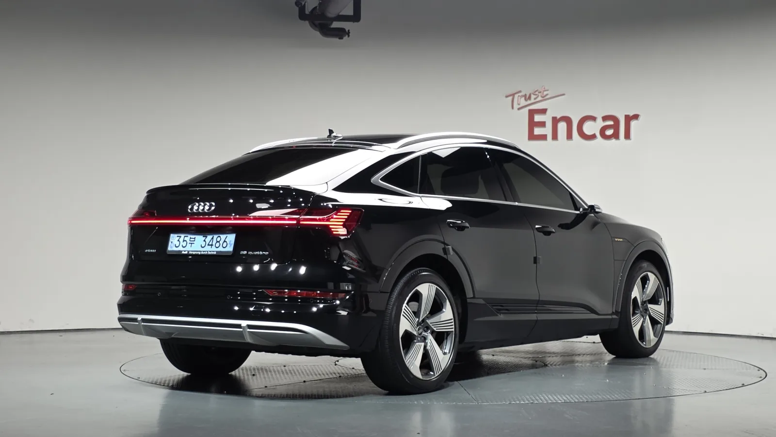 2021 Audi e-tron