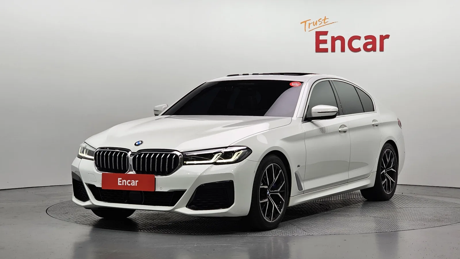 2022 BMW 5-Series