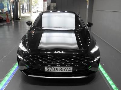 2023 Kia K8