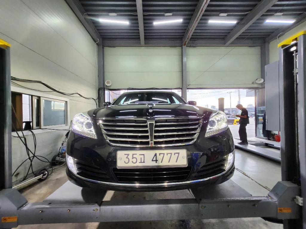 2015 Hyundai Equus