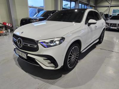 2025 Mercedes-Benz GLC-Class