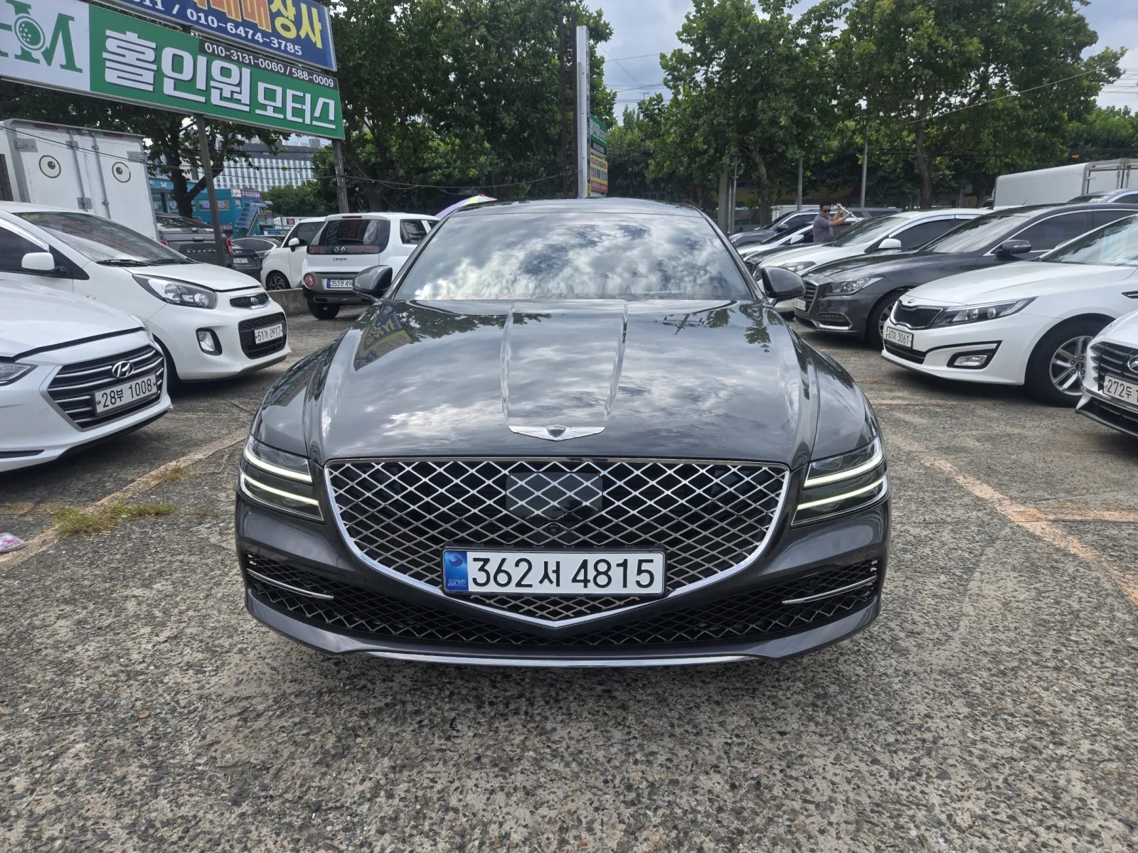 2021 Genesis G80
