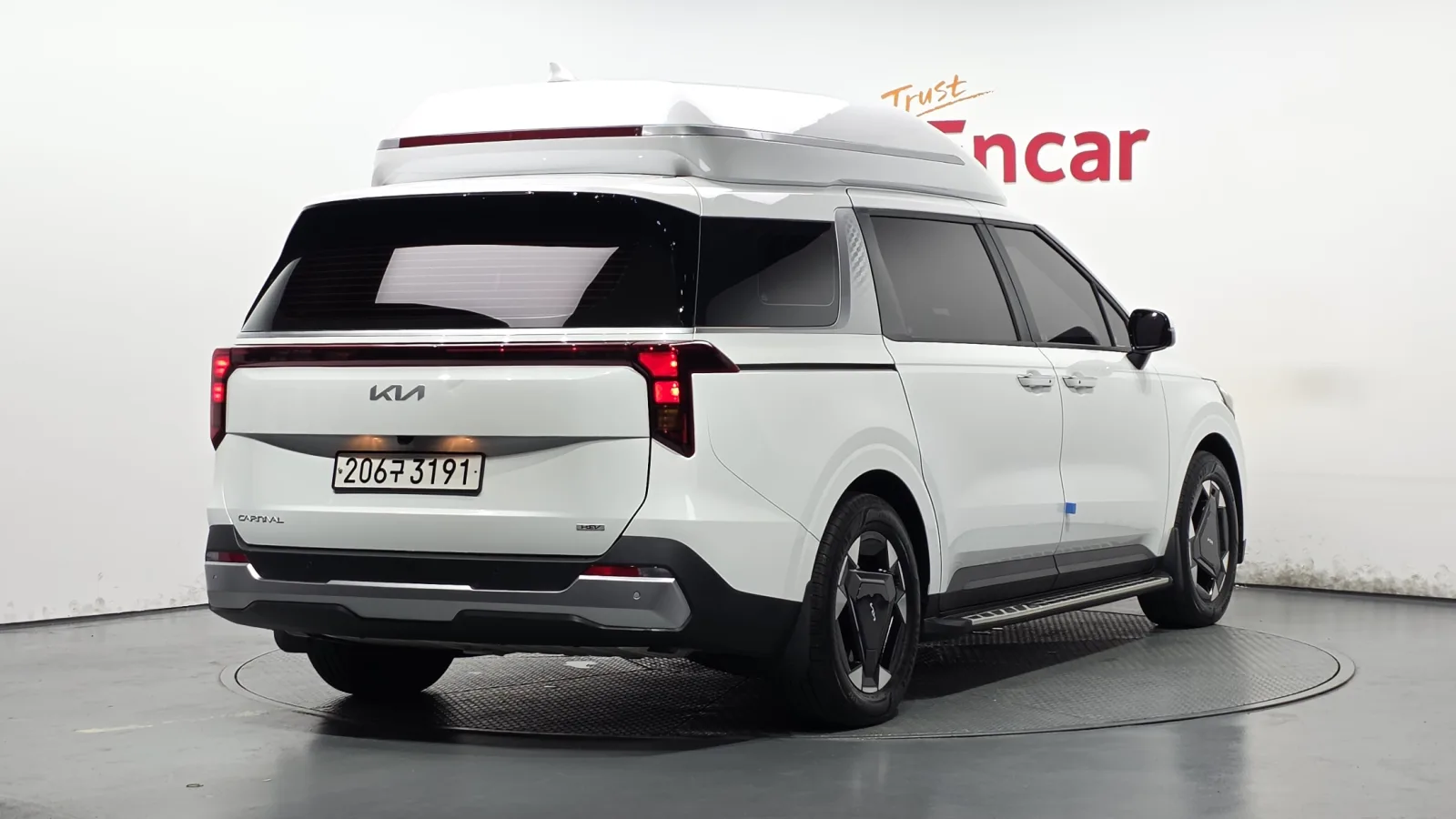 2025 Kia Carnival