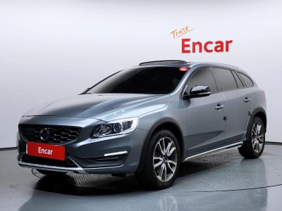 2018 Volvo V60