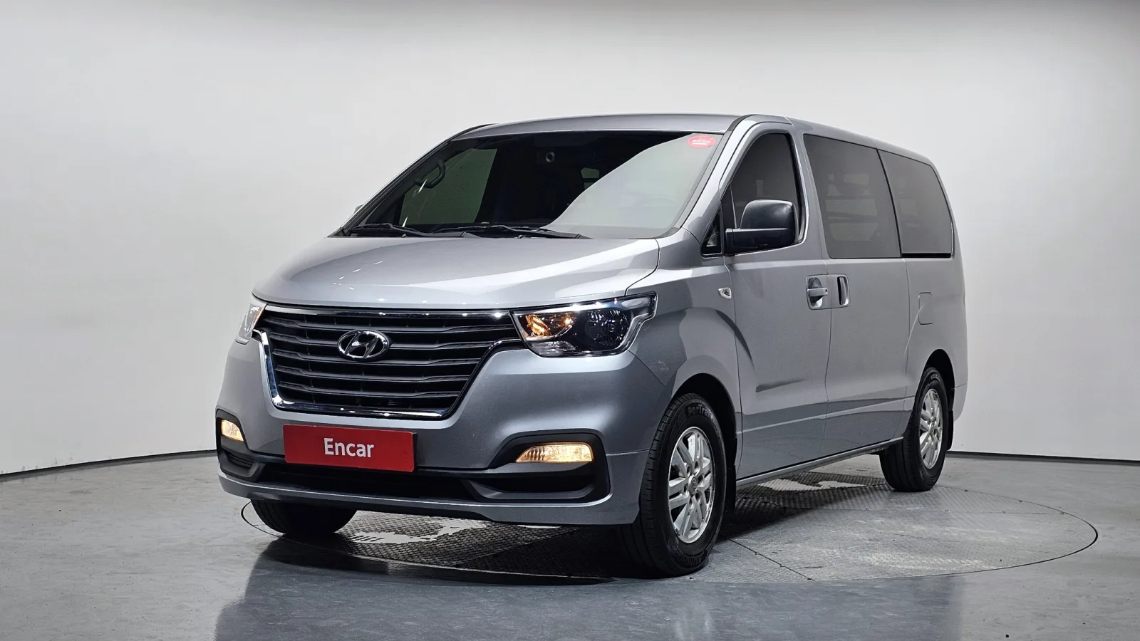 2021 Hyundai Starex
