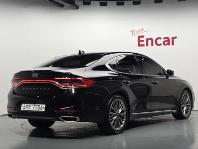 2018 Hyundai Grandeur