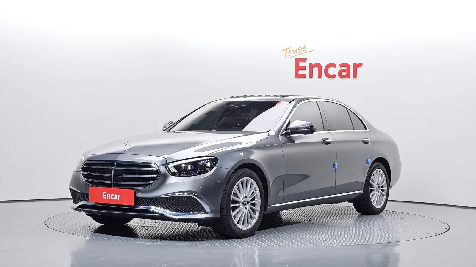 2021 Mercedes-Benz E-Class
