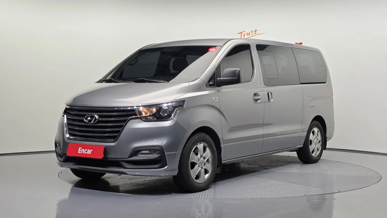 2019 Hyundai Starex