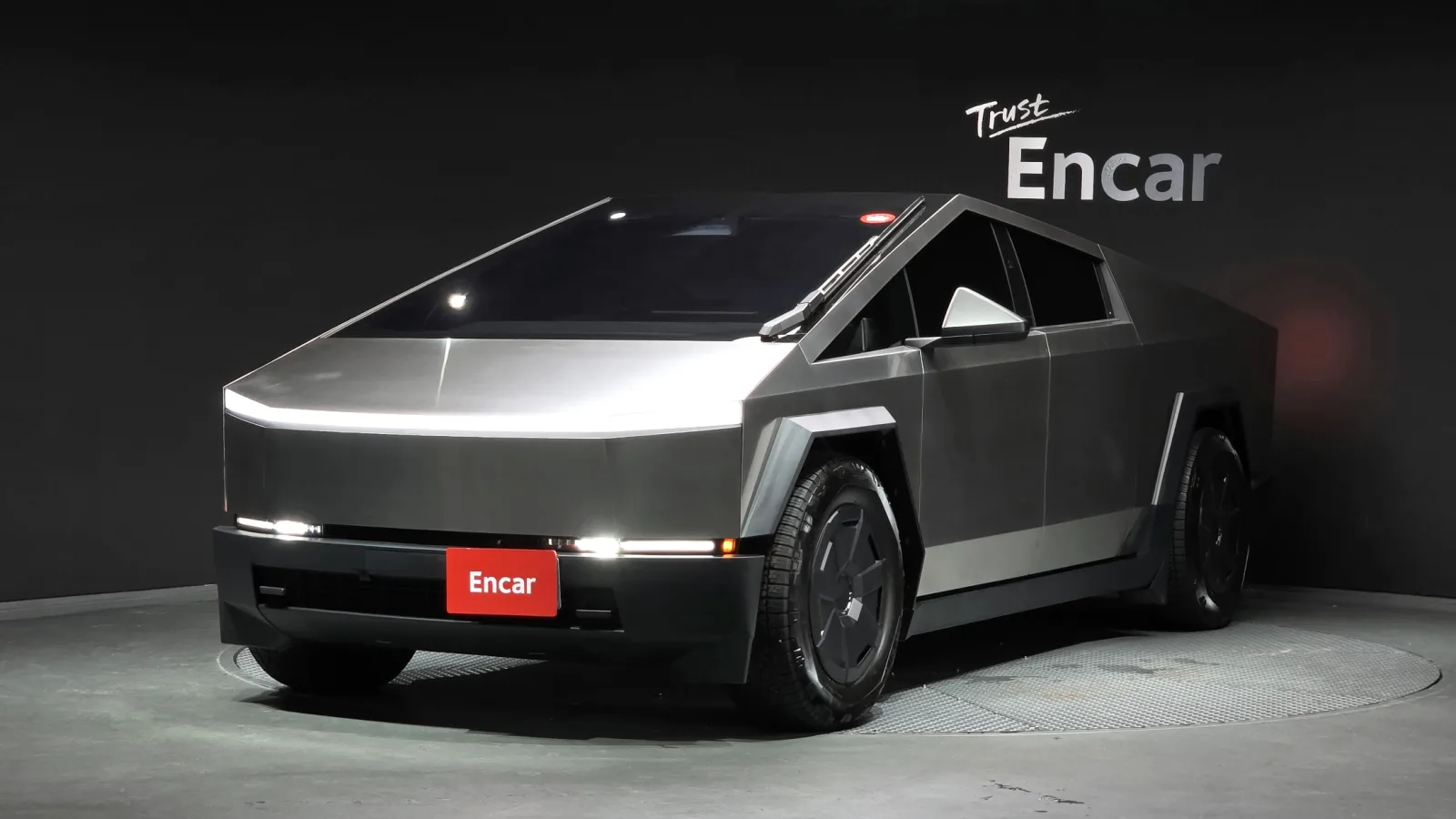 2026 Tesla Cybertruck