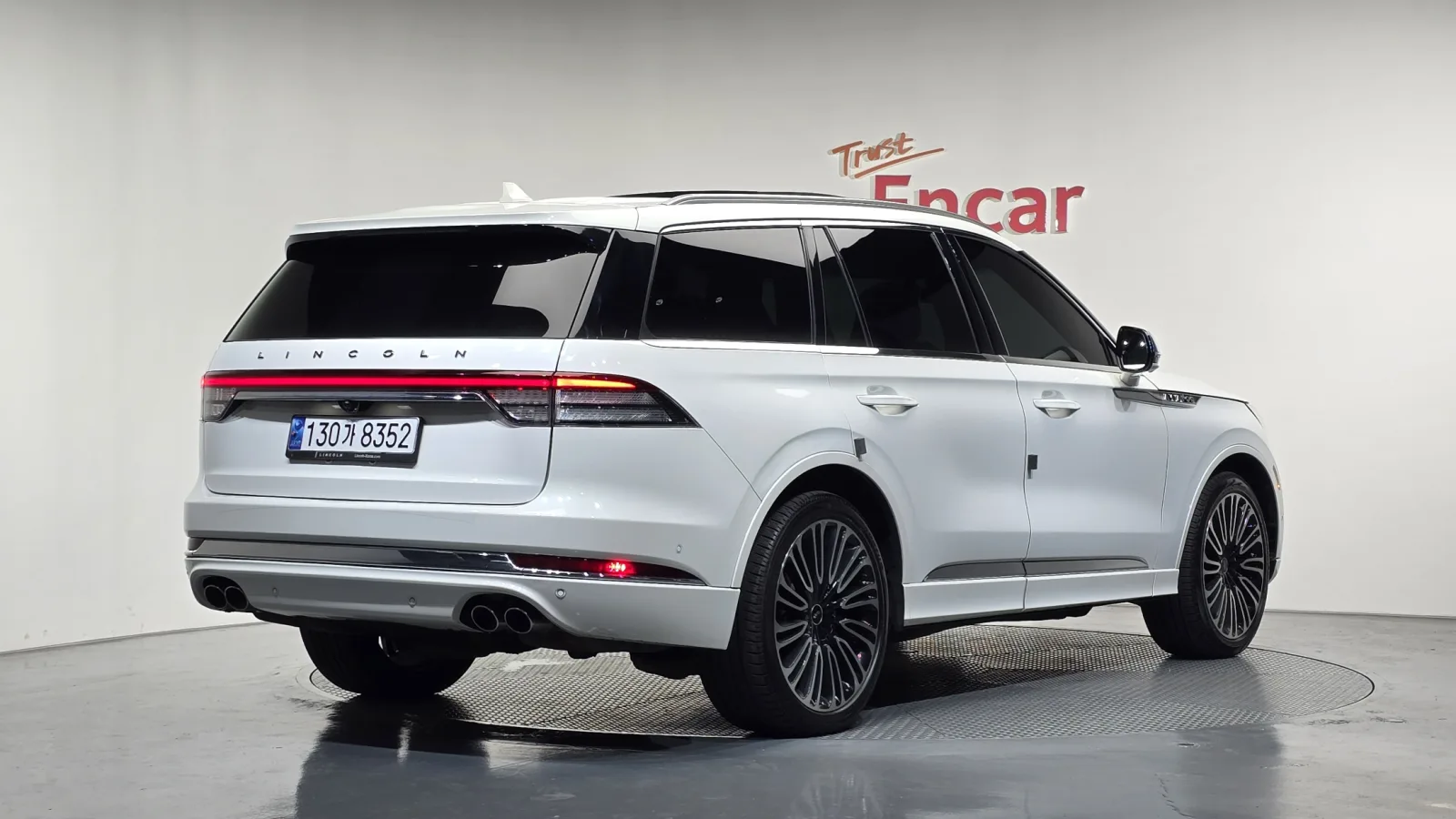 2020 Lincoln Aviator