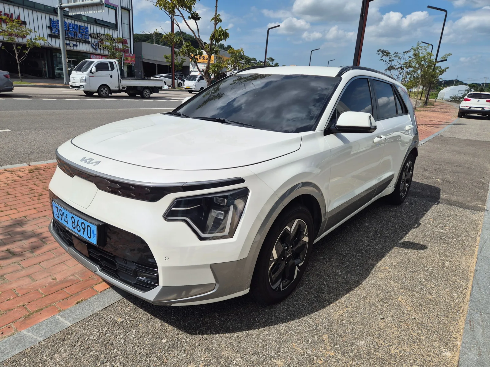 2023 Kia Niro