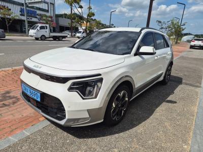 2023 Kia Niro