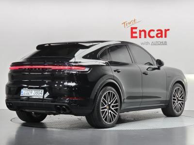 2025 Porsche Cayenne