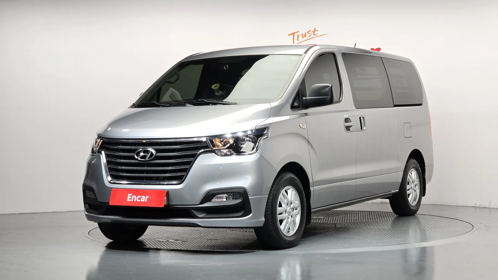 2021 Hyundai Starex
