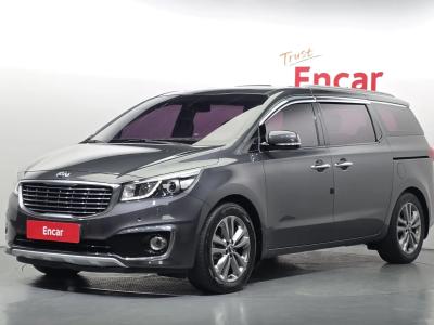 2015 Kia Carnival