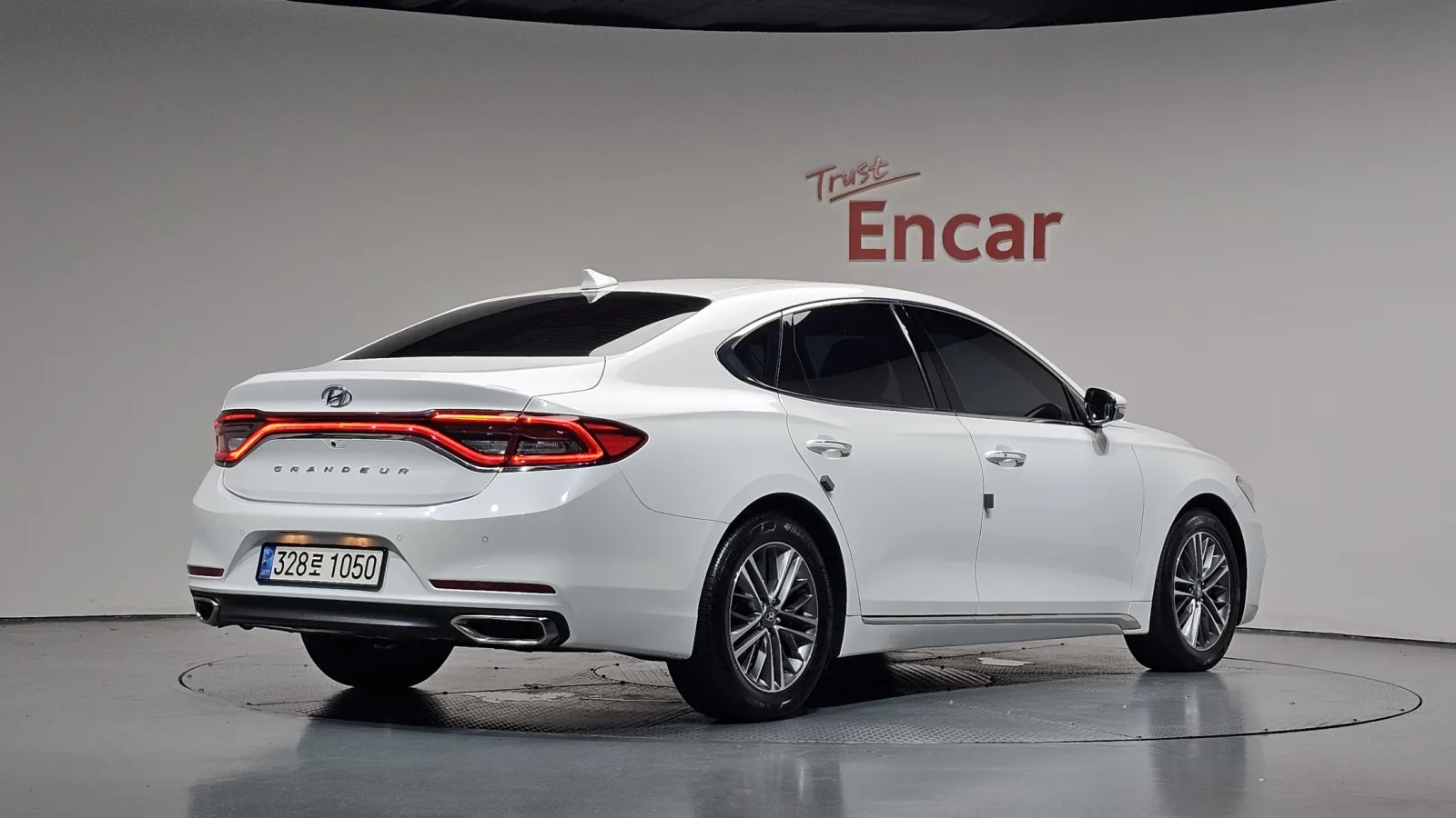 2017 Hyundai Grandeur