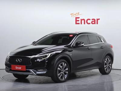 2019 Infiniti QX30
