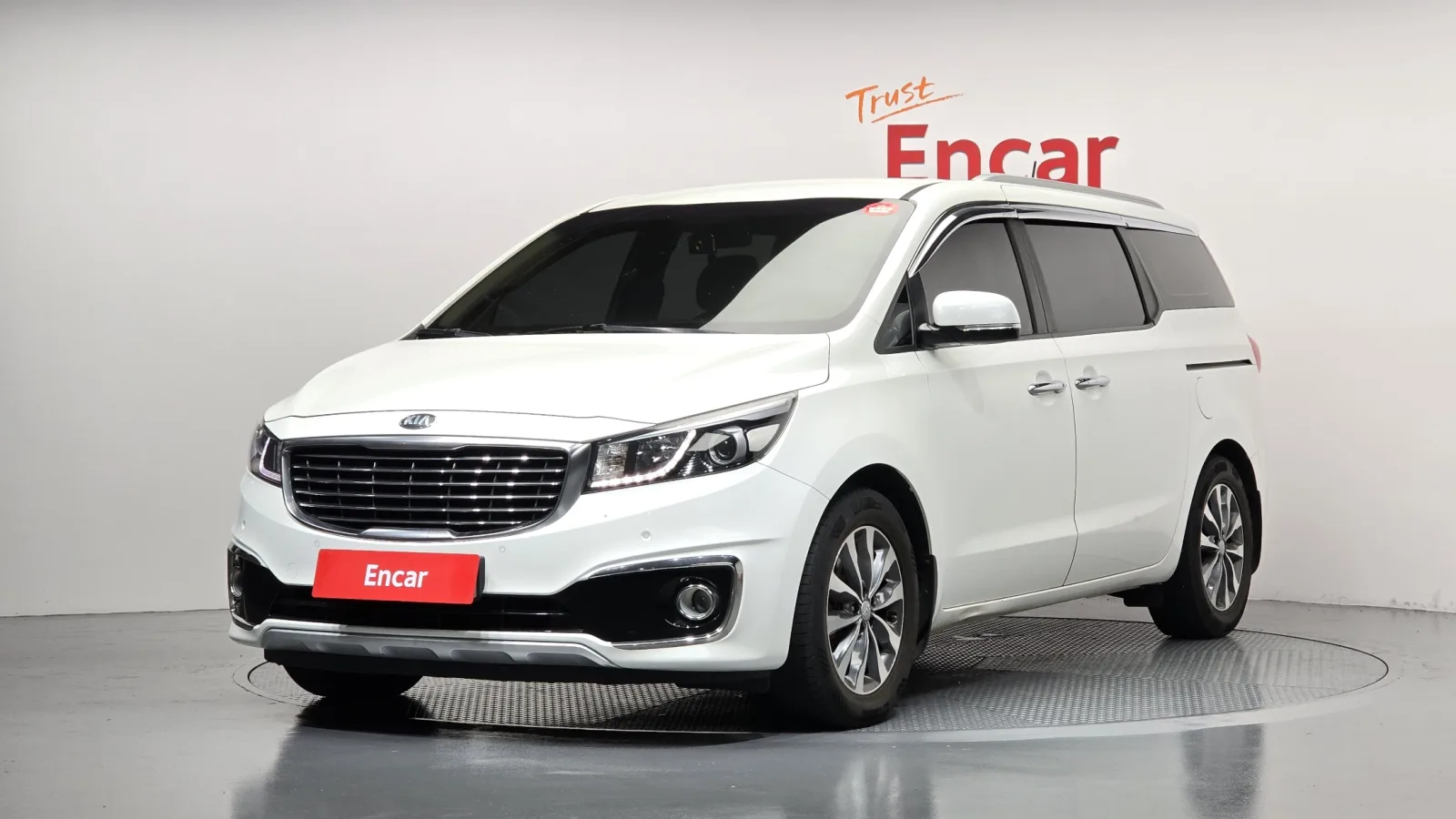 2016 Kia Carnival