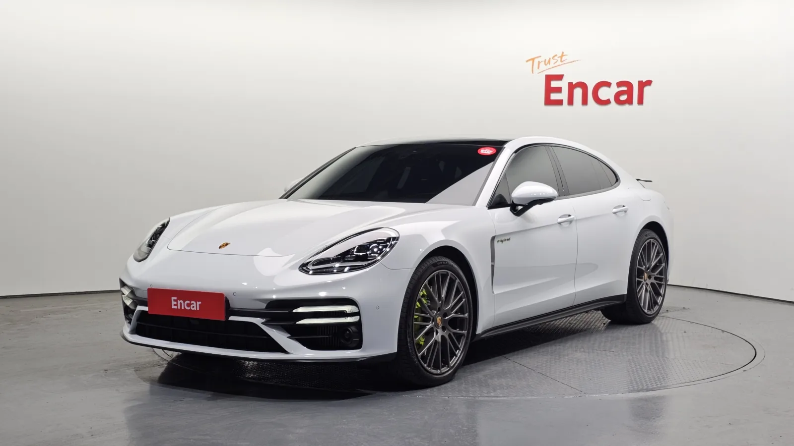 2023 Porsche Panamera