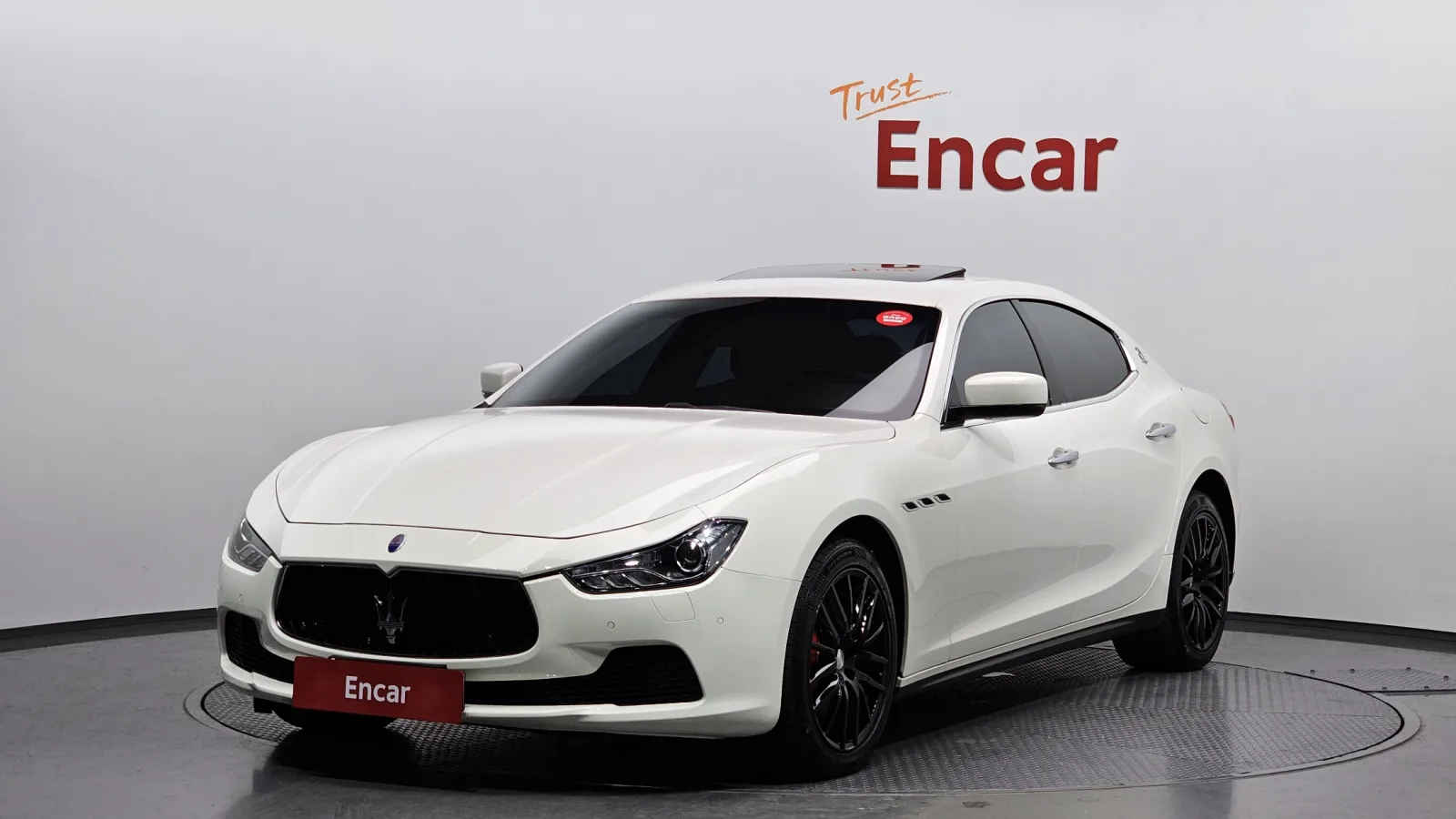 2016 Maserati Ghibli