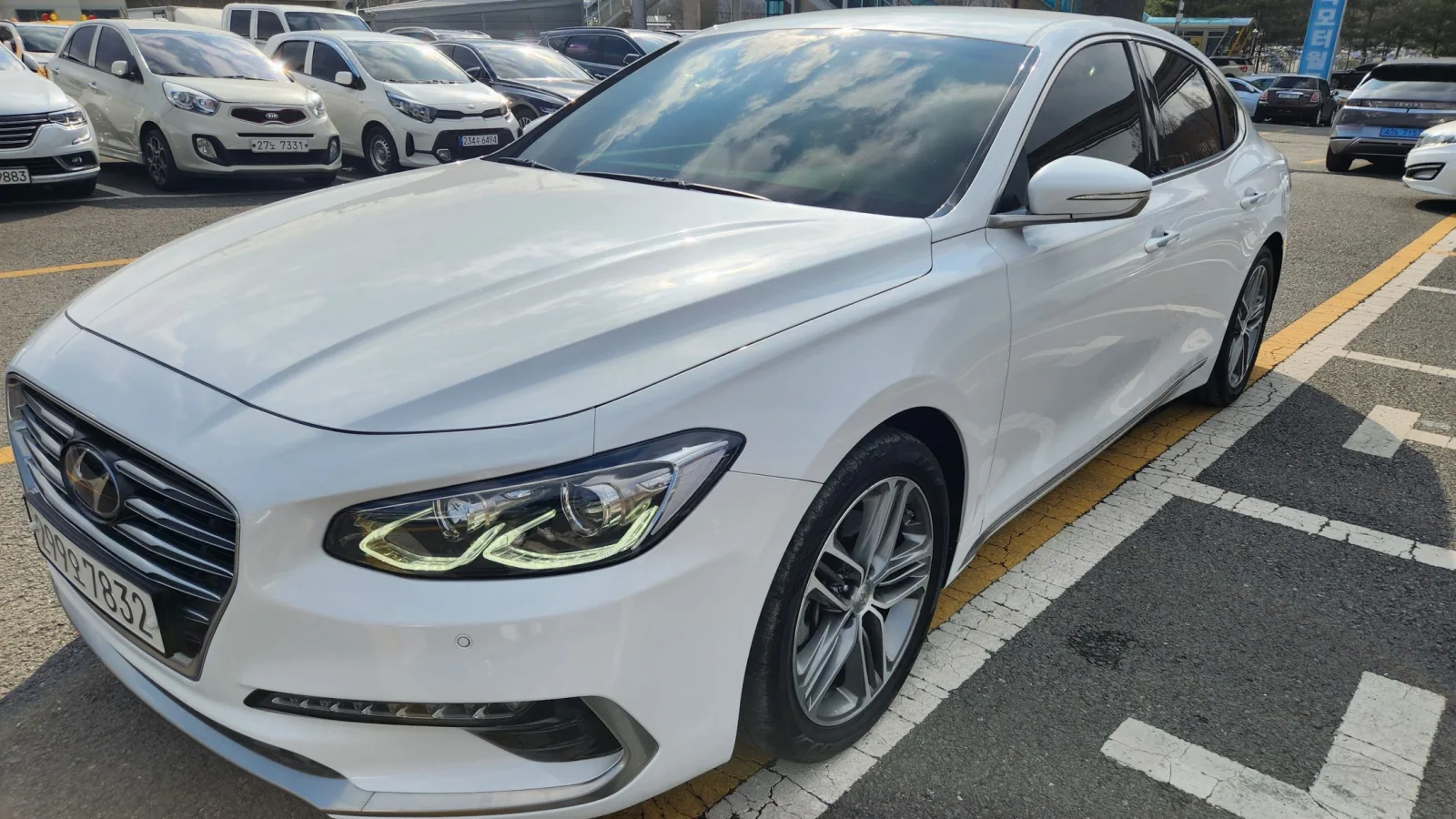 2018 Hyundai Grandeur