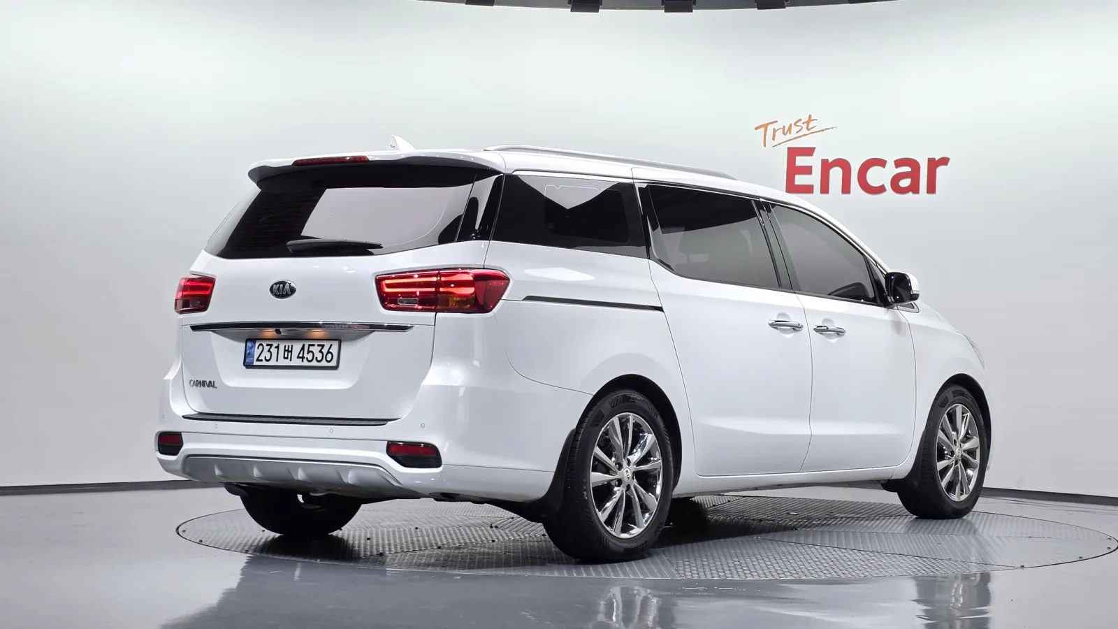 2019 Kia Carnival