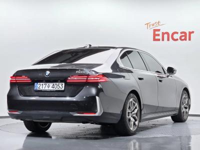 2024 BMW 5-Series