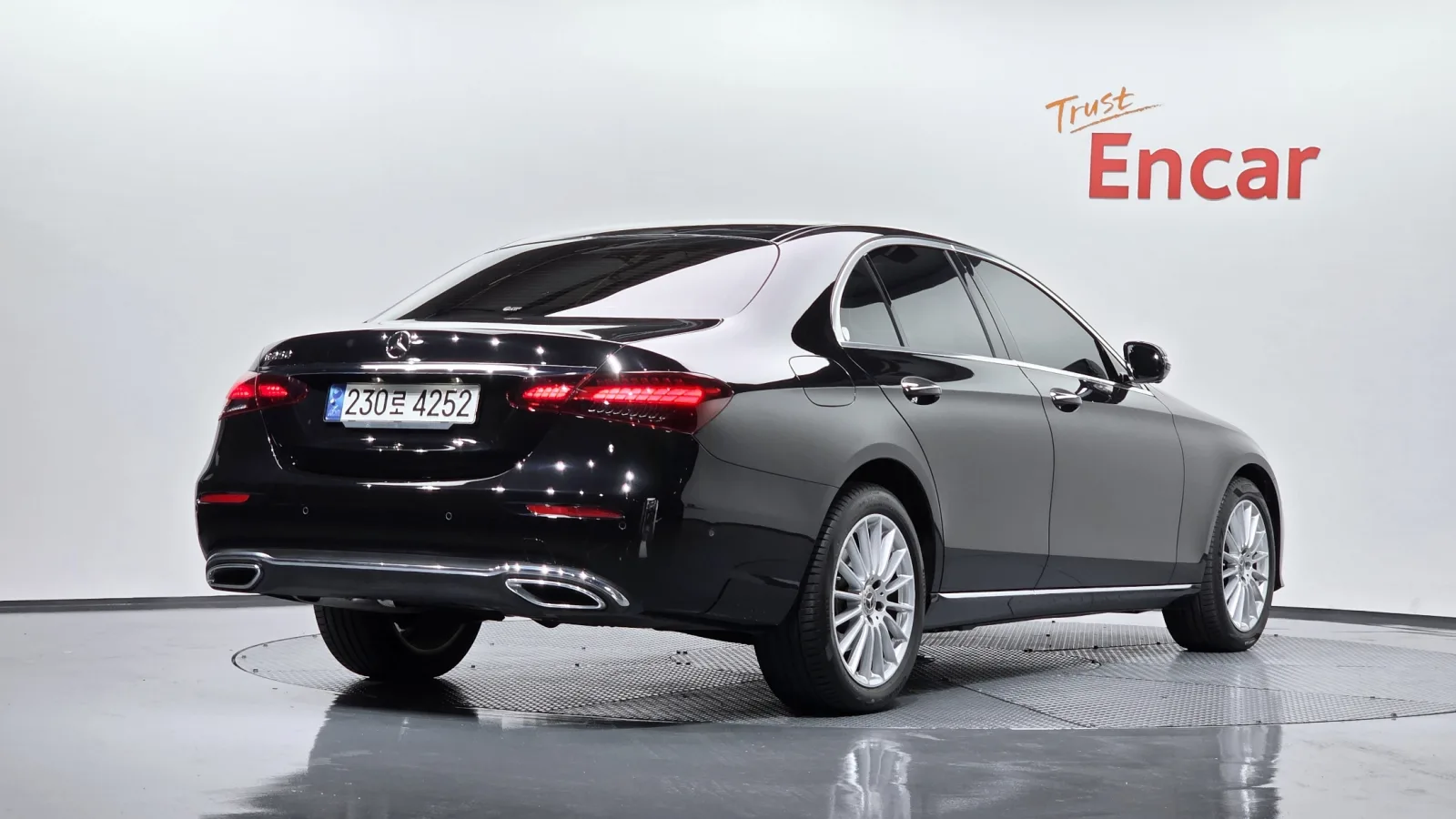 2023 Mercedes-Benz E-Class