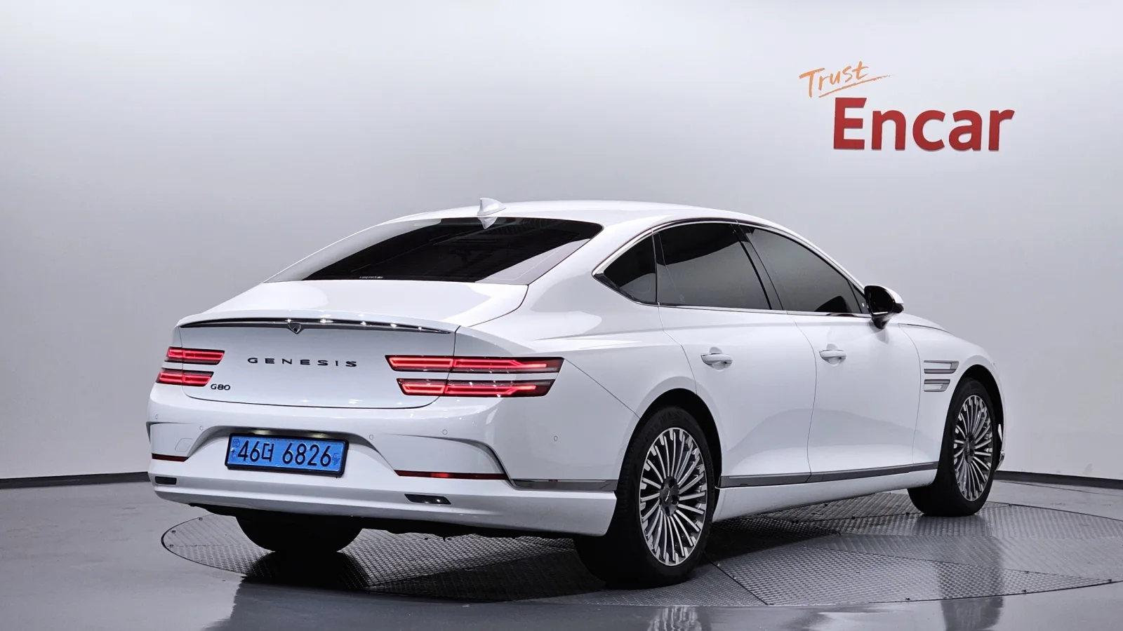 2022 Genesis G80