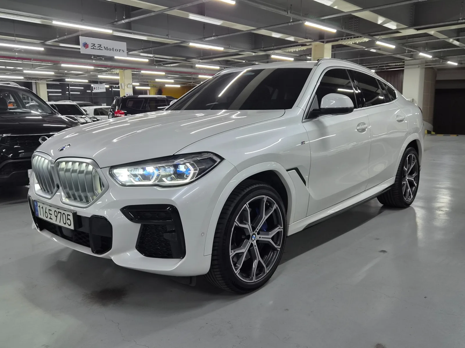 2022 BMW X6
