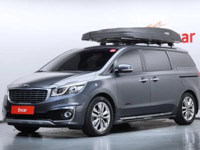 2015 Kia Carnival
