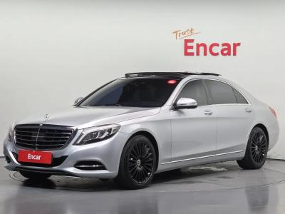 2017 Mercedes-Benz S-Class